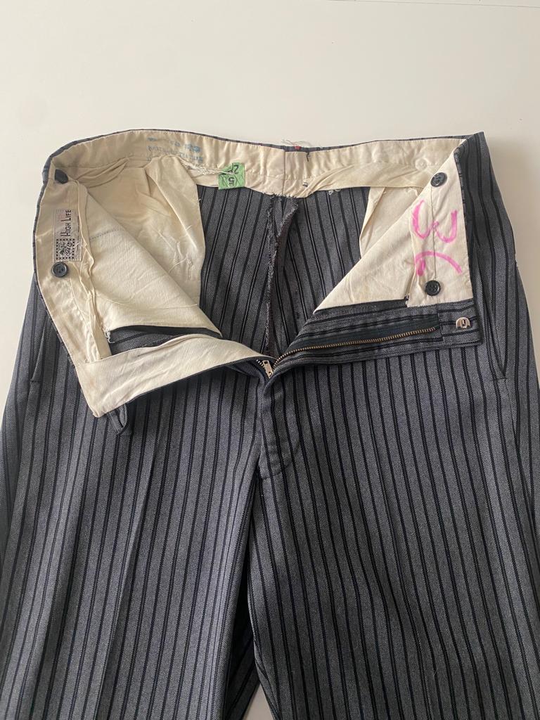 RENTA Pantalones pin stripe epoca, Talla 30-34, Hombre