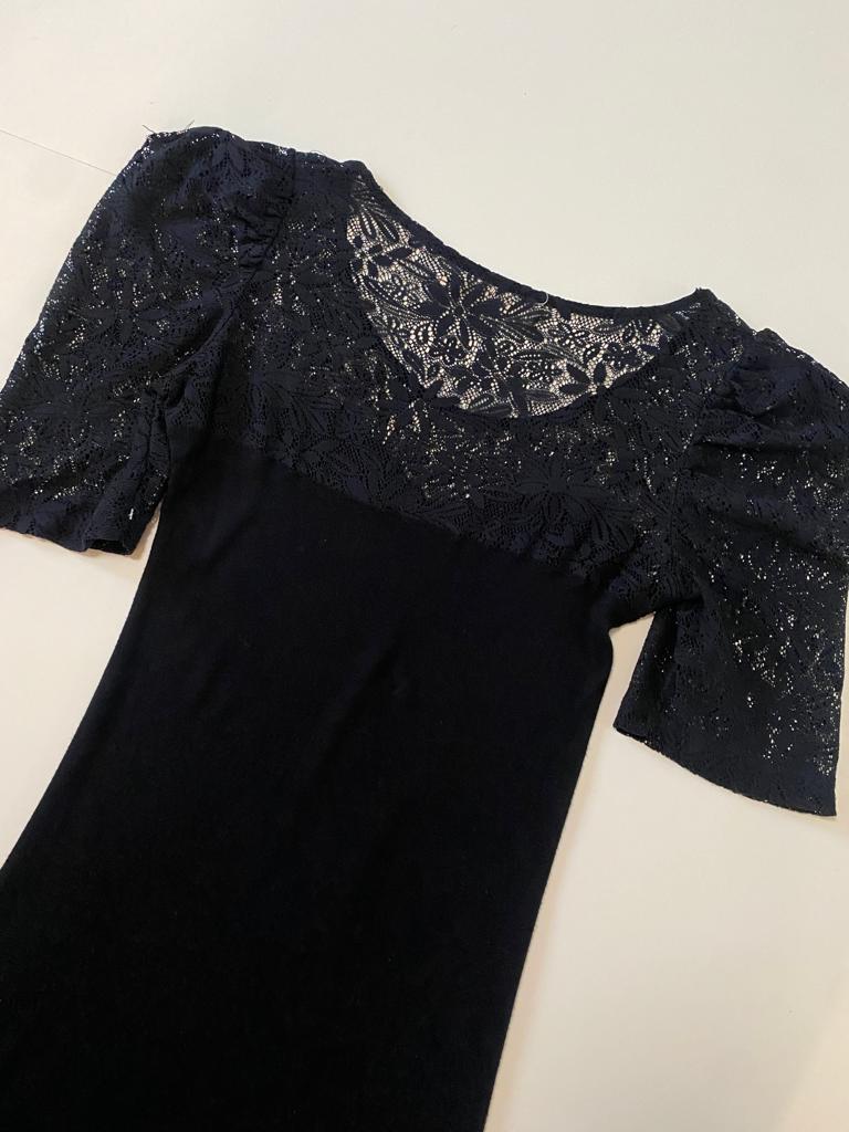 Vestido tejido con encaje en escote y mangas, Talla S, Mujer