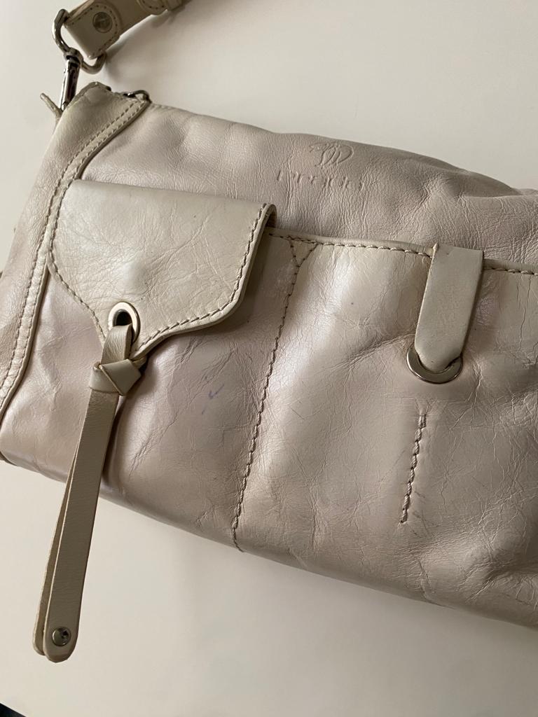 Bolsa beige de piel, Mujer