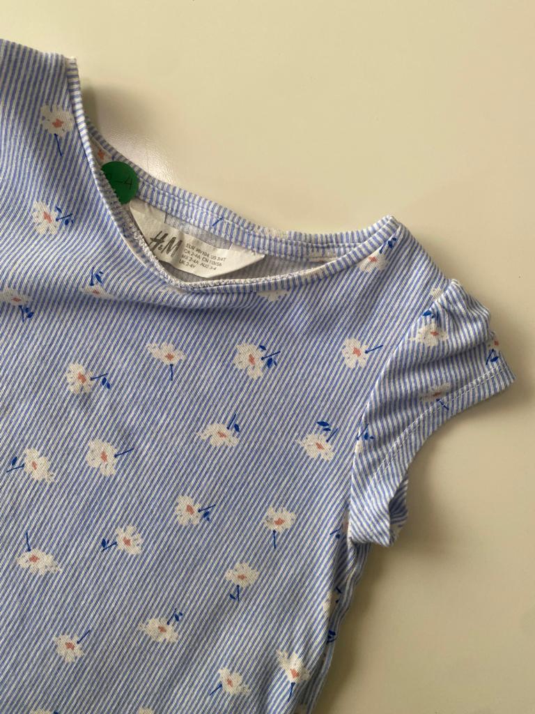 Playera de rayas y flores, Talla 2-4 años, Niña