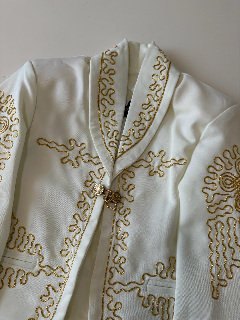 Traje 3 piezas charro beige, Talla M, Mujer