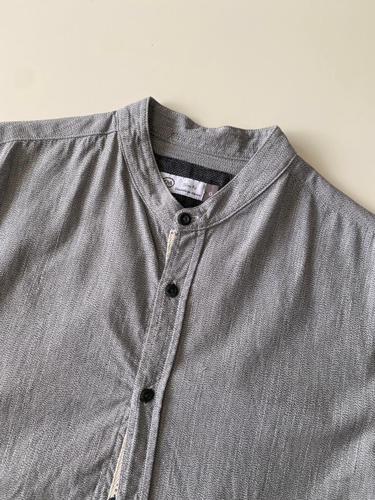 Camisa cuello mao gris, Talla L, Slim fit, Hombre