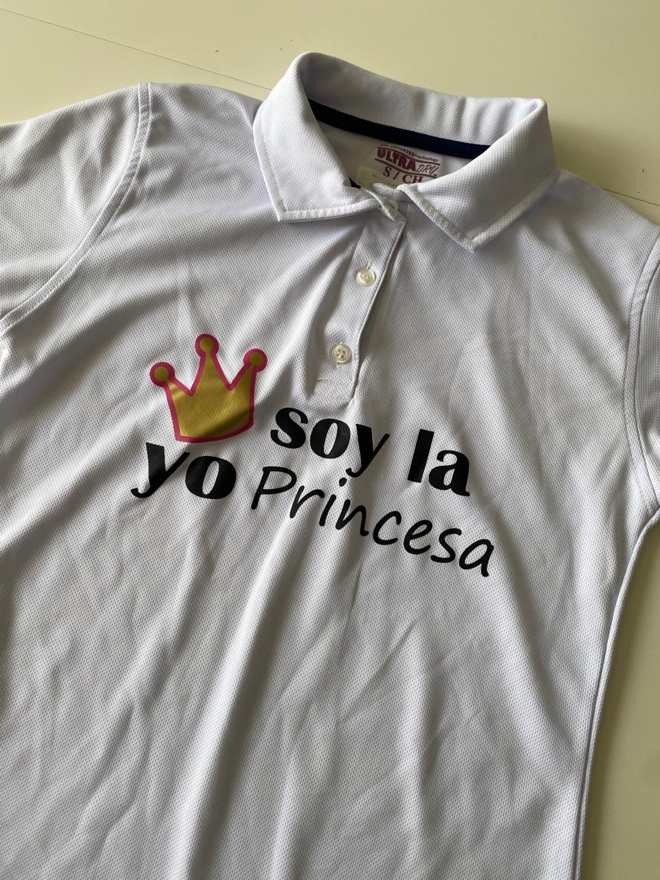 Polo blanca con leyenda, Talla S, Mujer