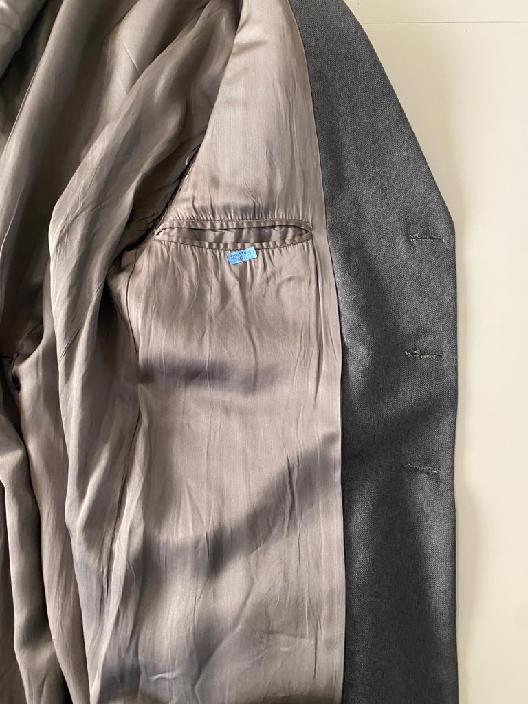 Solo RENTA Abrigo gris de epoca, Talla M/L, Hombre