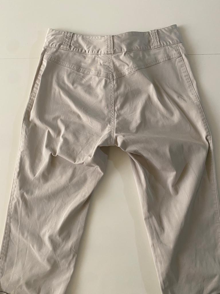 Pantalones cortos beige, Talla 8, Mujer
