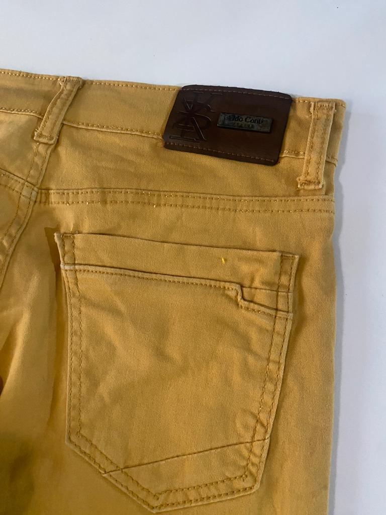 Pantalones mostaza, Talla 32, Hombre