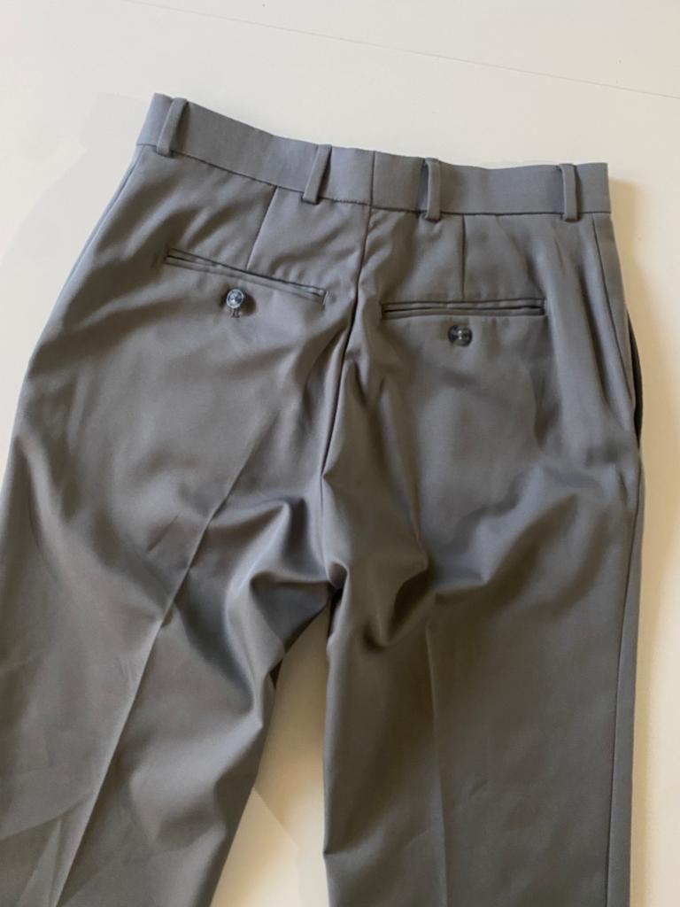 Pantalones grises, Talla 31, Hombre