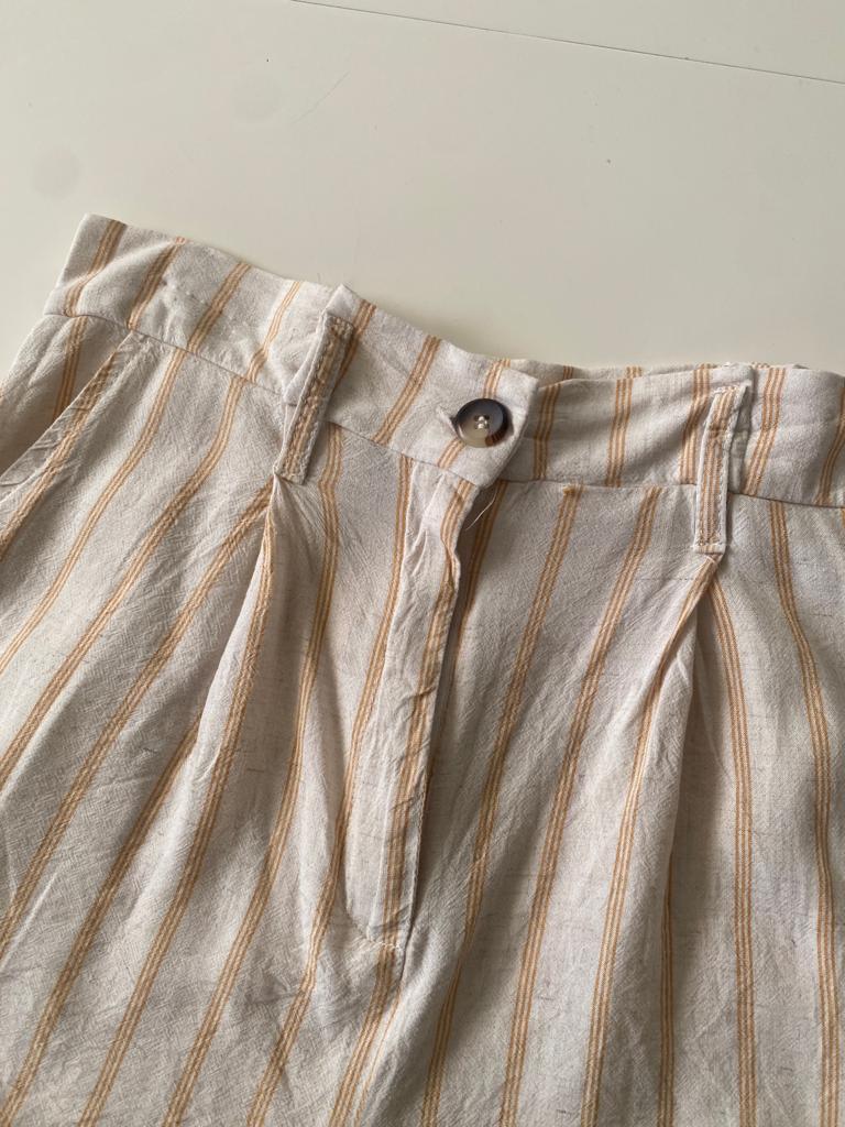 Shorts de rayas beige, Talla S, Mujer