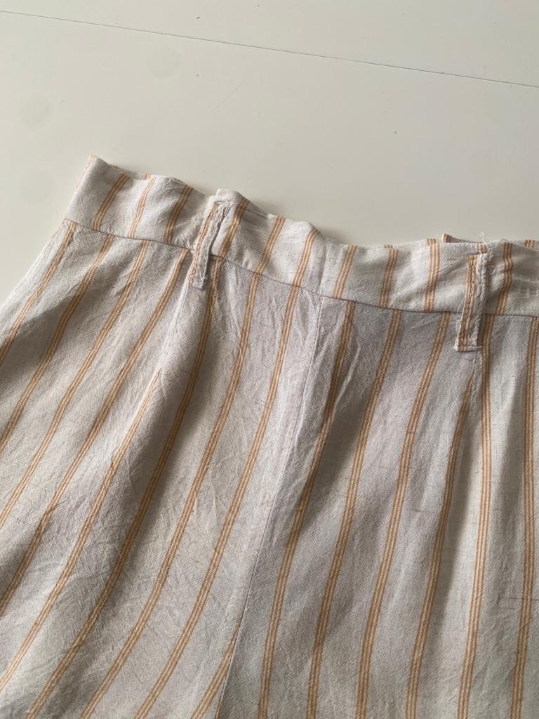 Shorts de rayas beige, Talla S, Mujer