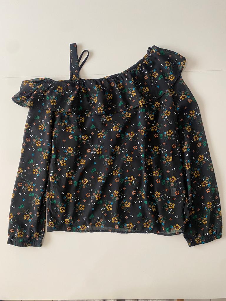 Blusa translucida con tirante en hombro, Talla XL, Mujer