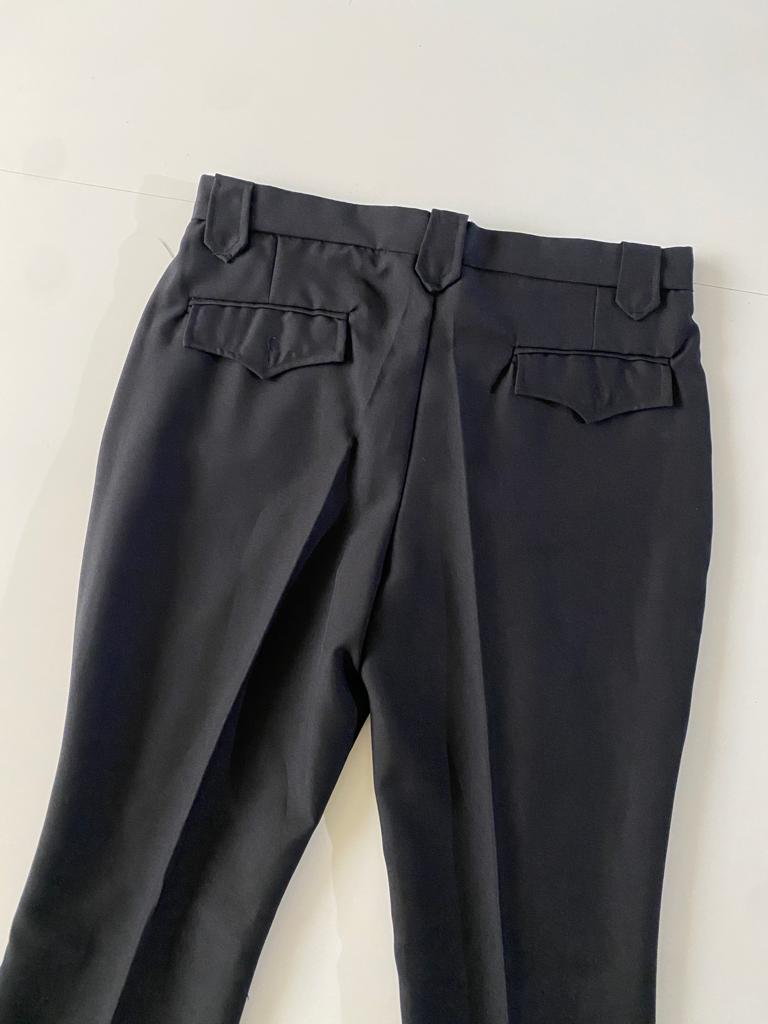 Traje vaquero negro, Talla Saco 48, Pantalón 35 (queda un 32,33). General L, Hombre