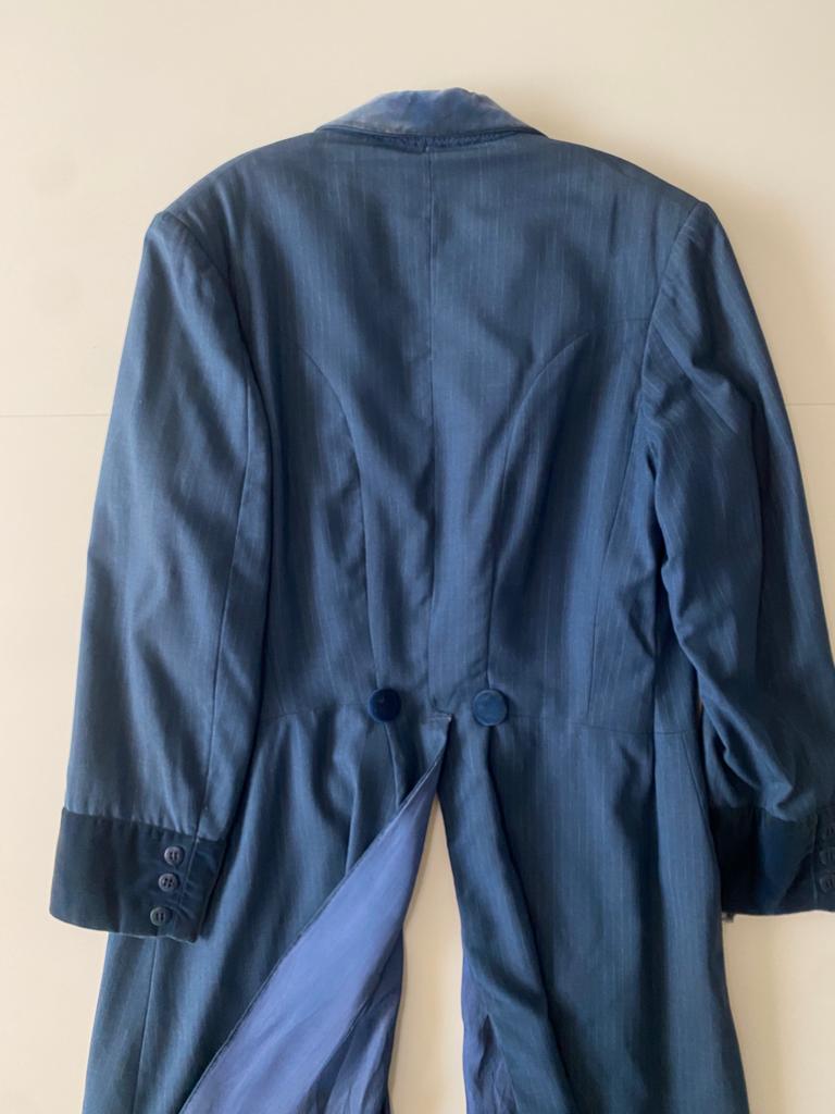 RENTA Abrigo azul de epoca, Talla L-XL, Hombre
