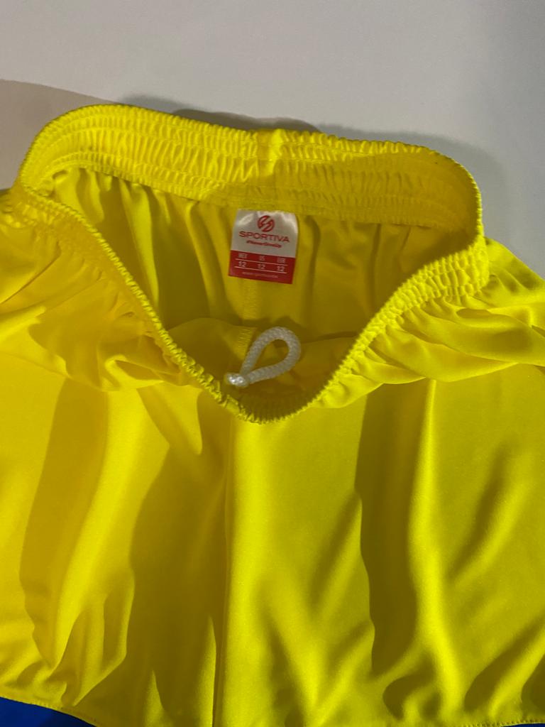 Shorts deportivos amarillos, Talla 12 años, Niño