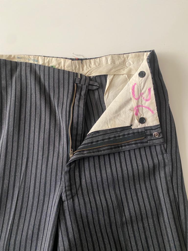 RENTA Pantalones pin stripe epoca, Talla 30-34, Hombre