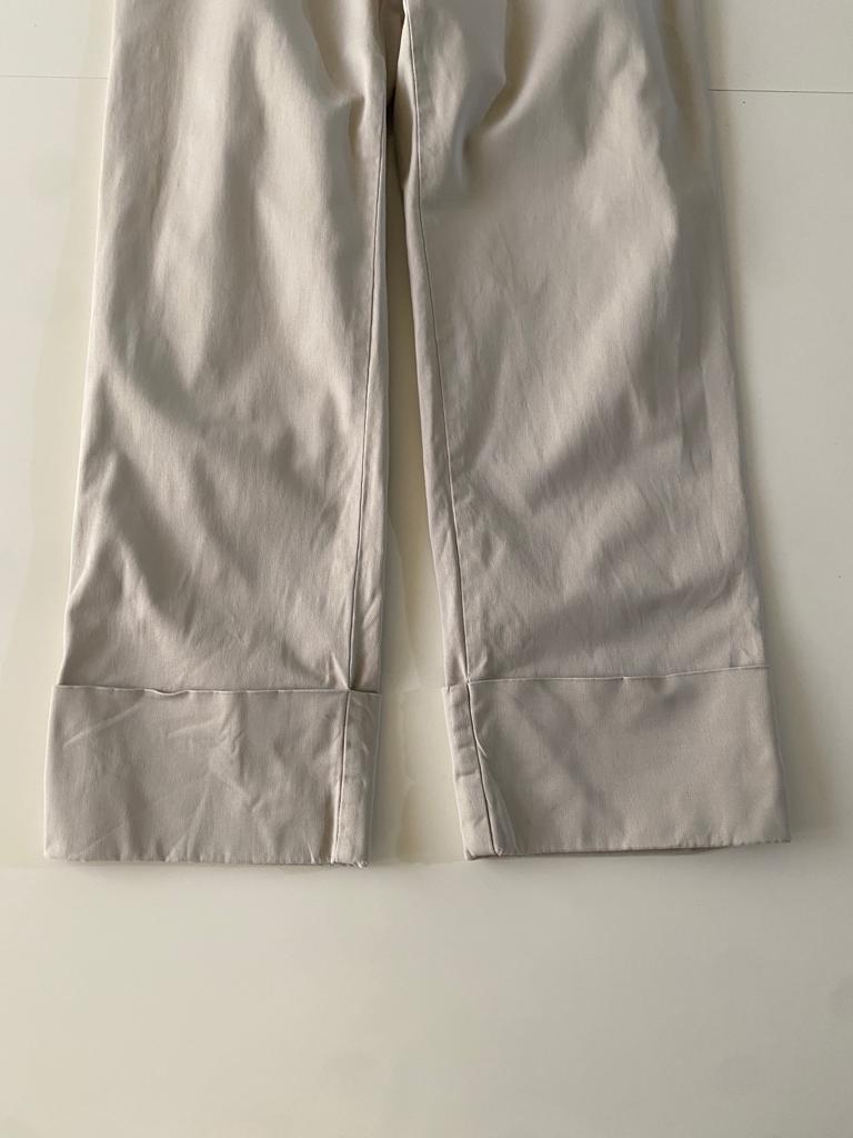 Pantalones cortos beige, Talla 8, Mujer