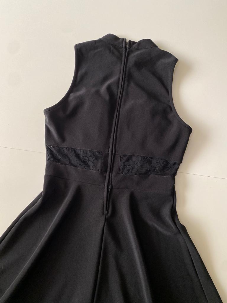 Vestido negro con encaje, Talla 9, Mujer
