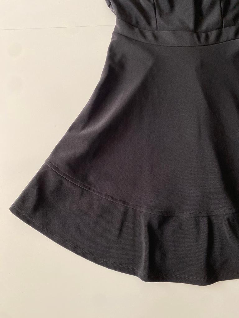 Vestido negro con encaje, Talla 9, Mujer