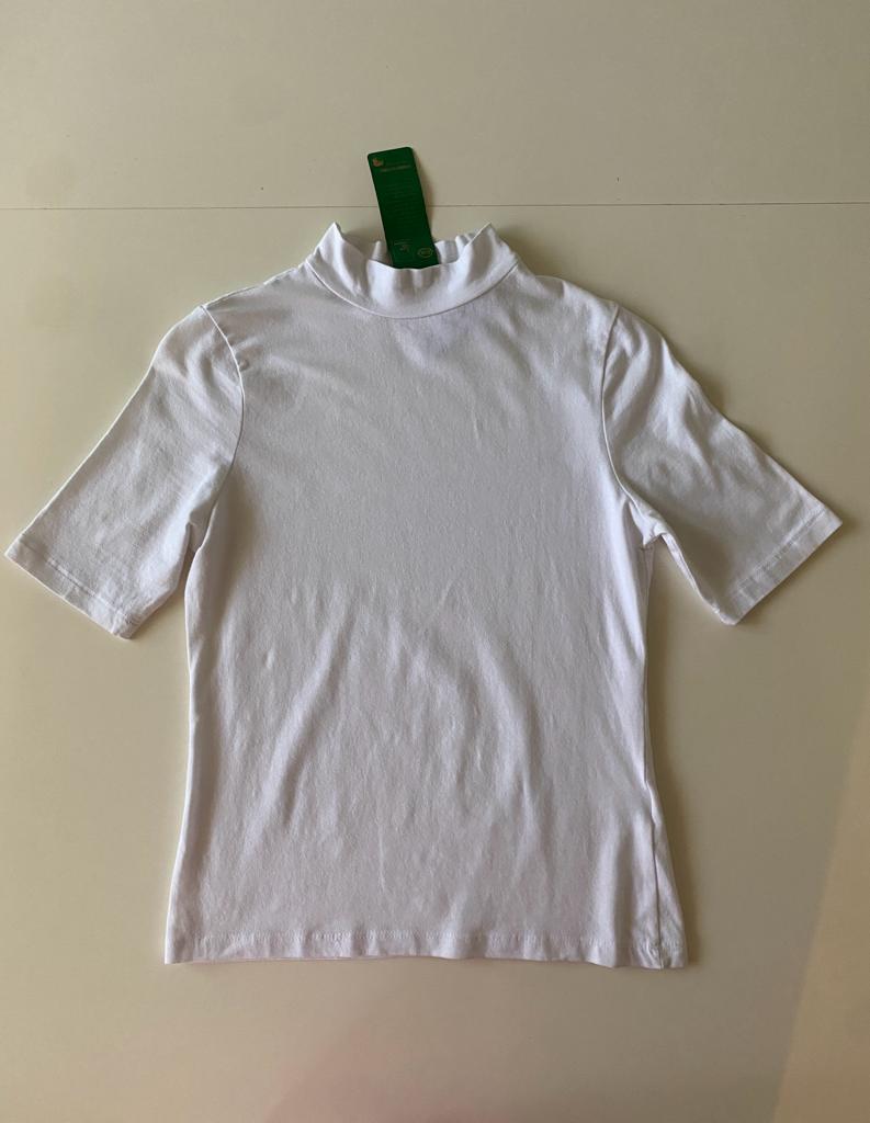 Playera blanca cuello alto, Talla S, Mujer