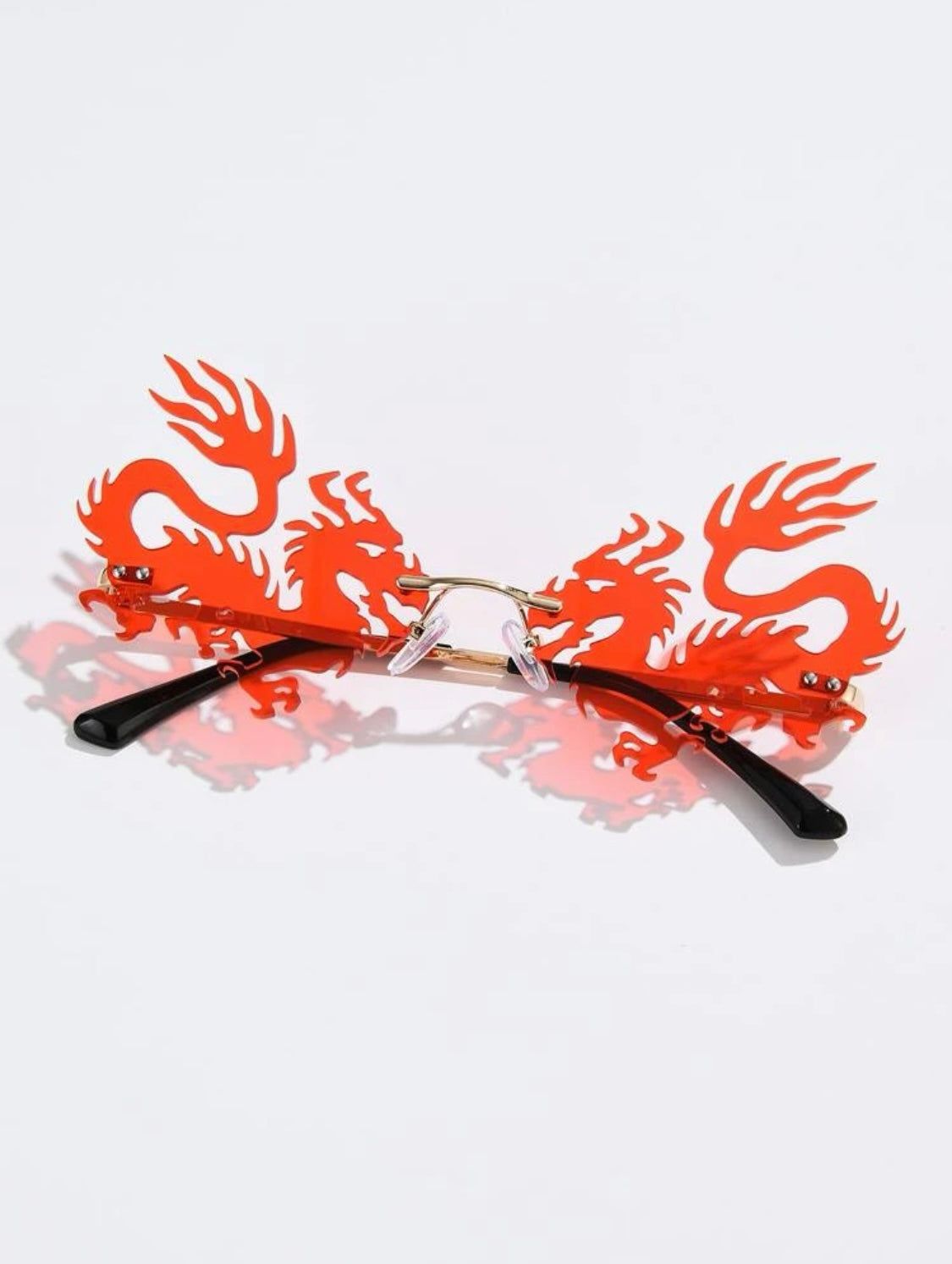 Gafas con diseño de dragon