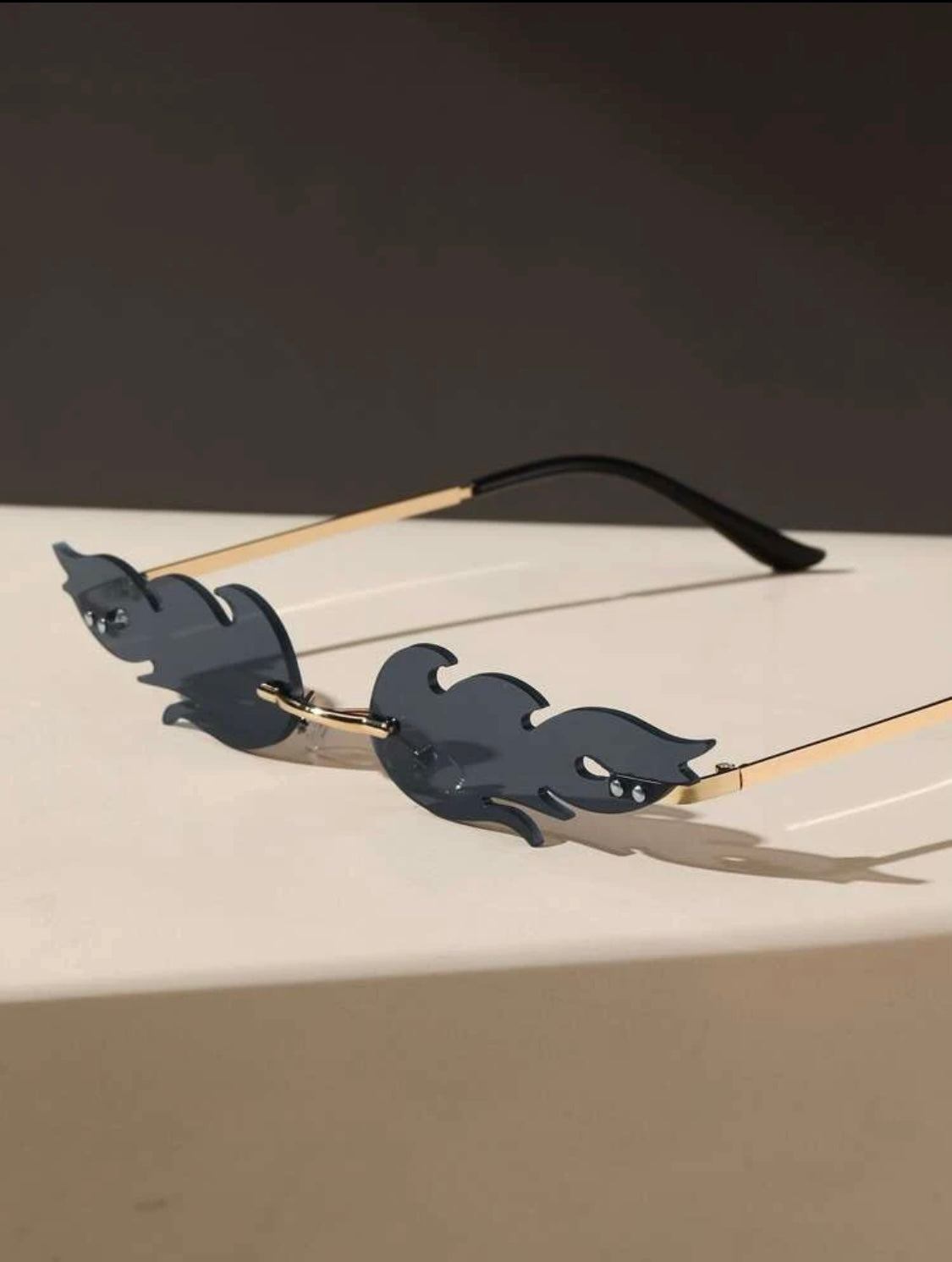 Gafas de fuego grises, NWT