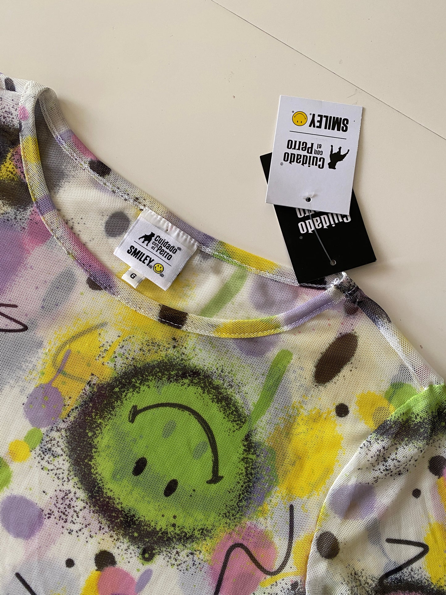 Blusa de mesh de manga larga estampada, Talla L, Mujer, NWT, Cuidado con el perro