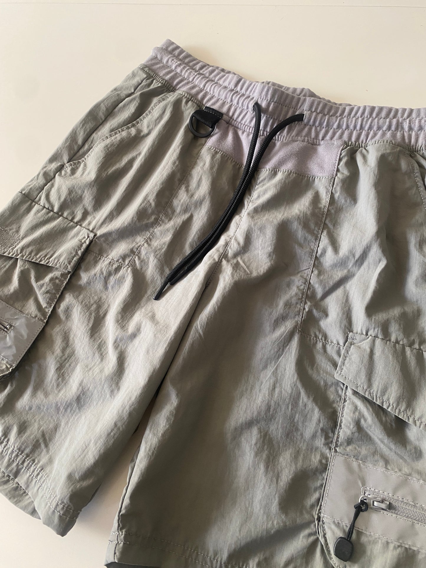 Shorts tipo cargo verde, Talla XS, Hombre