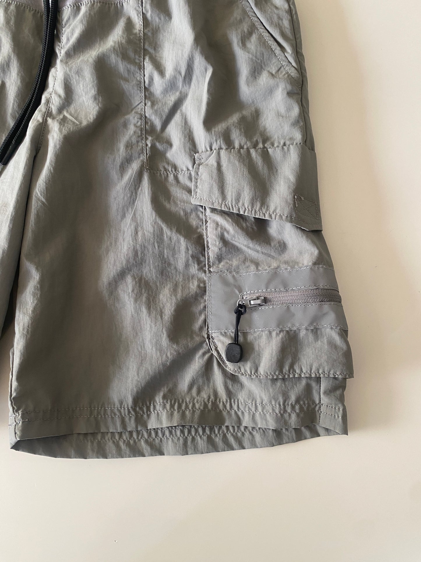 Shorts tipo cargo verde, Talla XS, Hombre