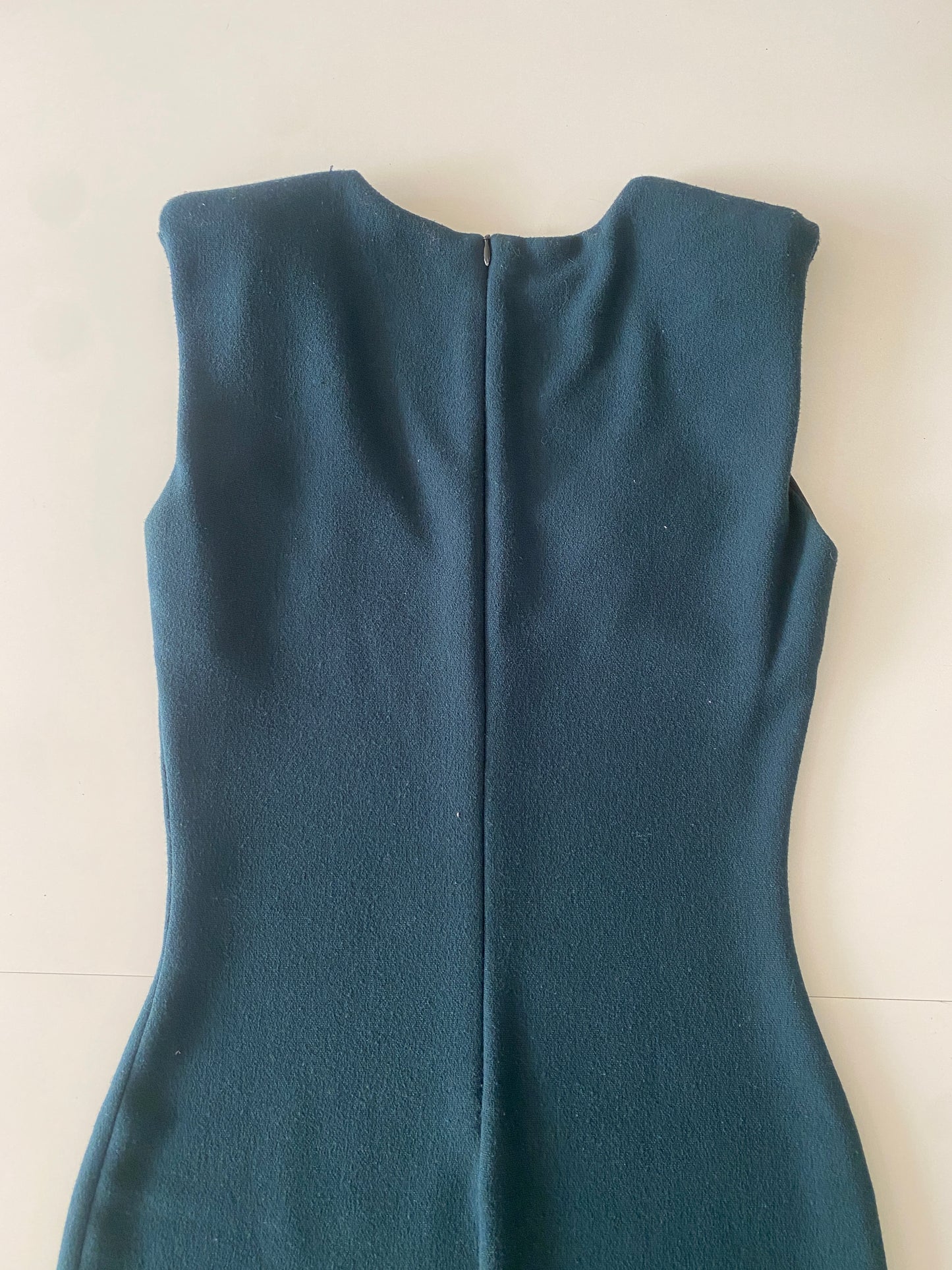 Vestido verde esmeralda con hombreras, Talla M, Mujer