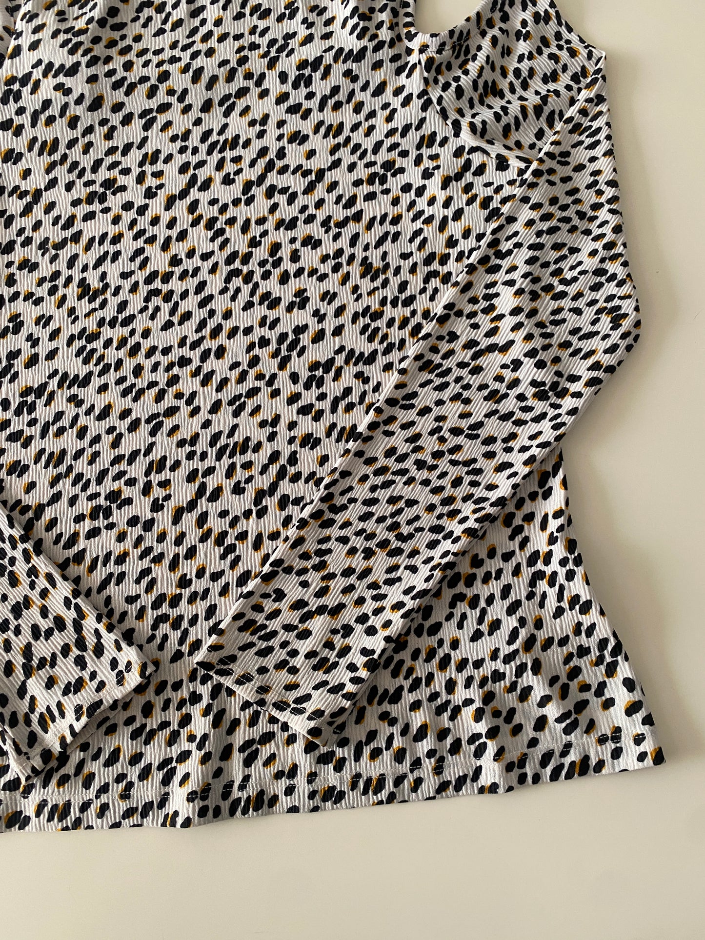 Blusa sin hombros, animal print, Talla M, Mujer