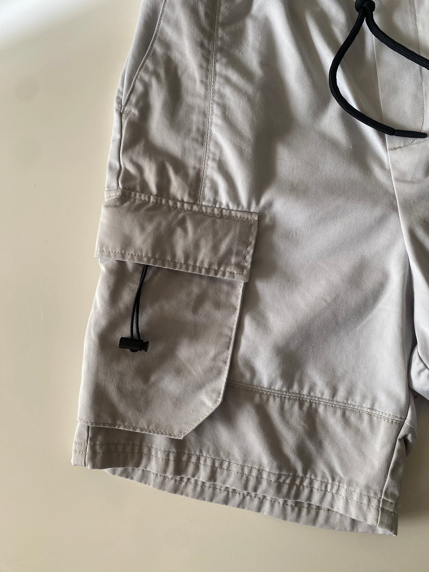 Shortis tipo cargo grises, Talla S, Hombre
