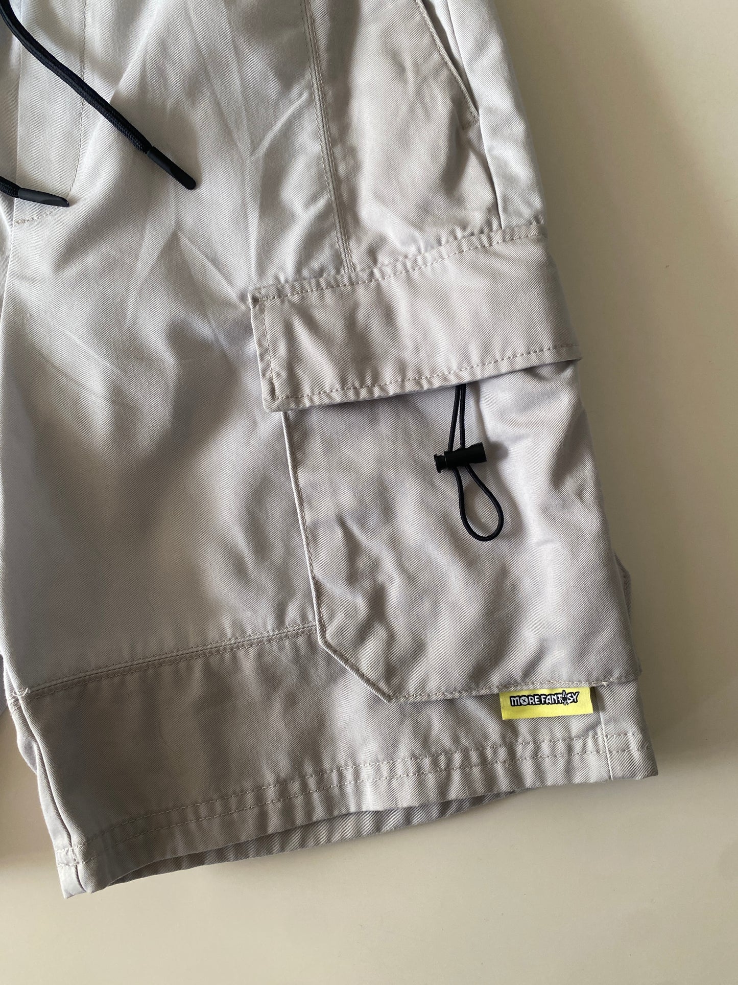 Shortis tipo cargo grises, Talla S, Hombre
