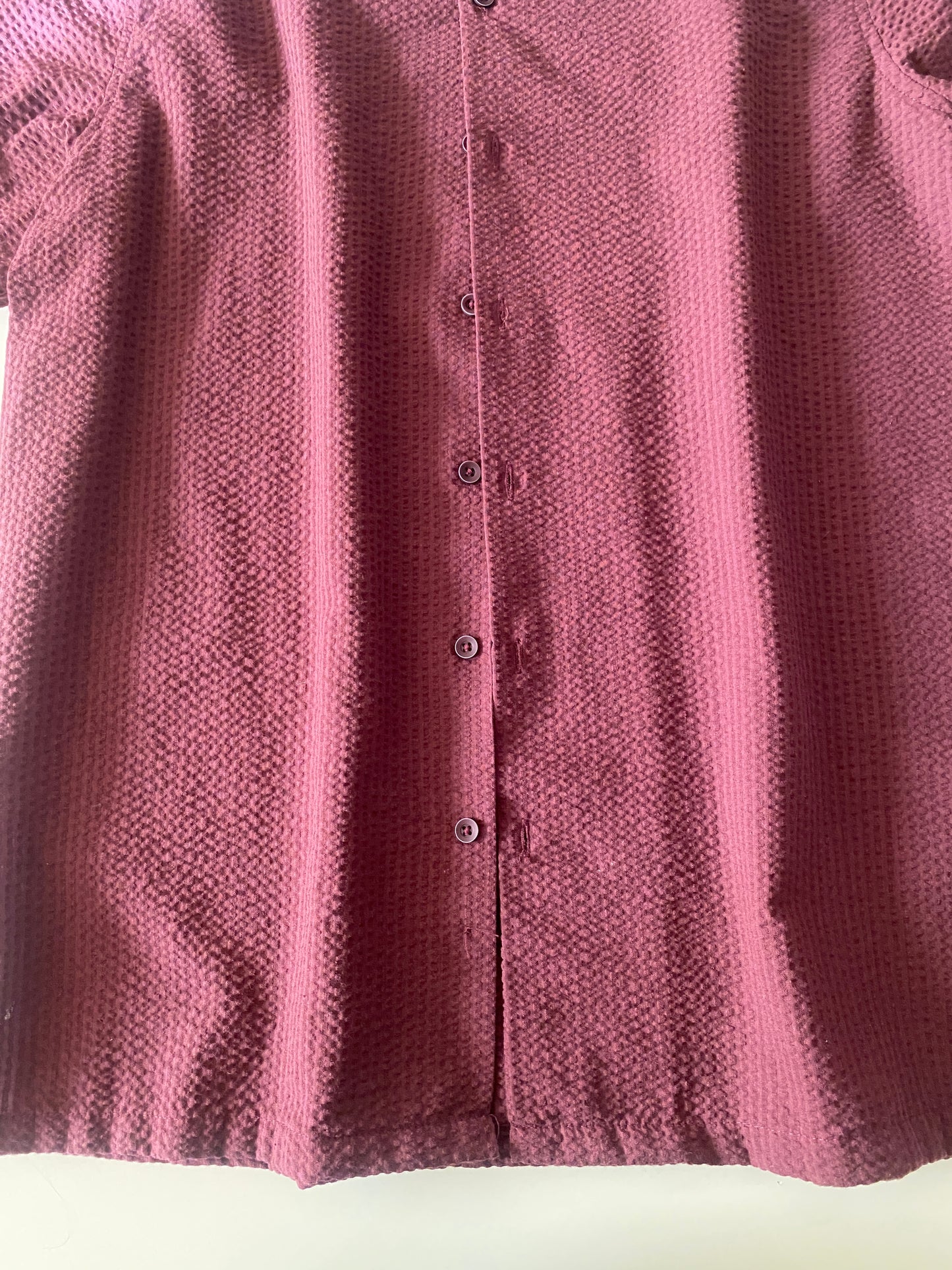 Camisa manga corta guinda, Talla XL, Hombre