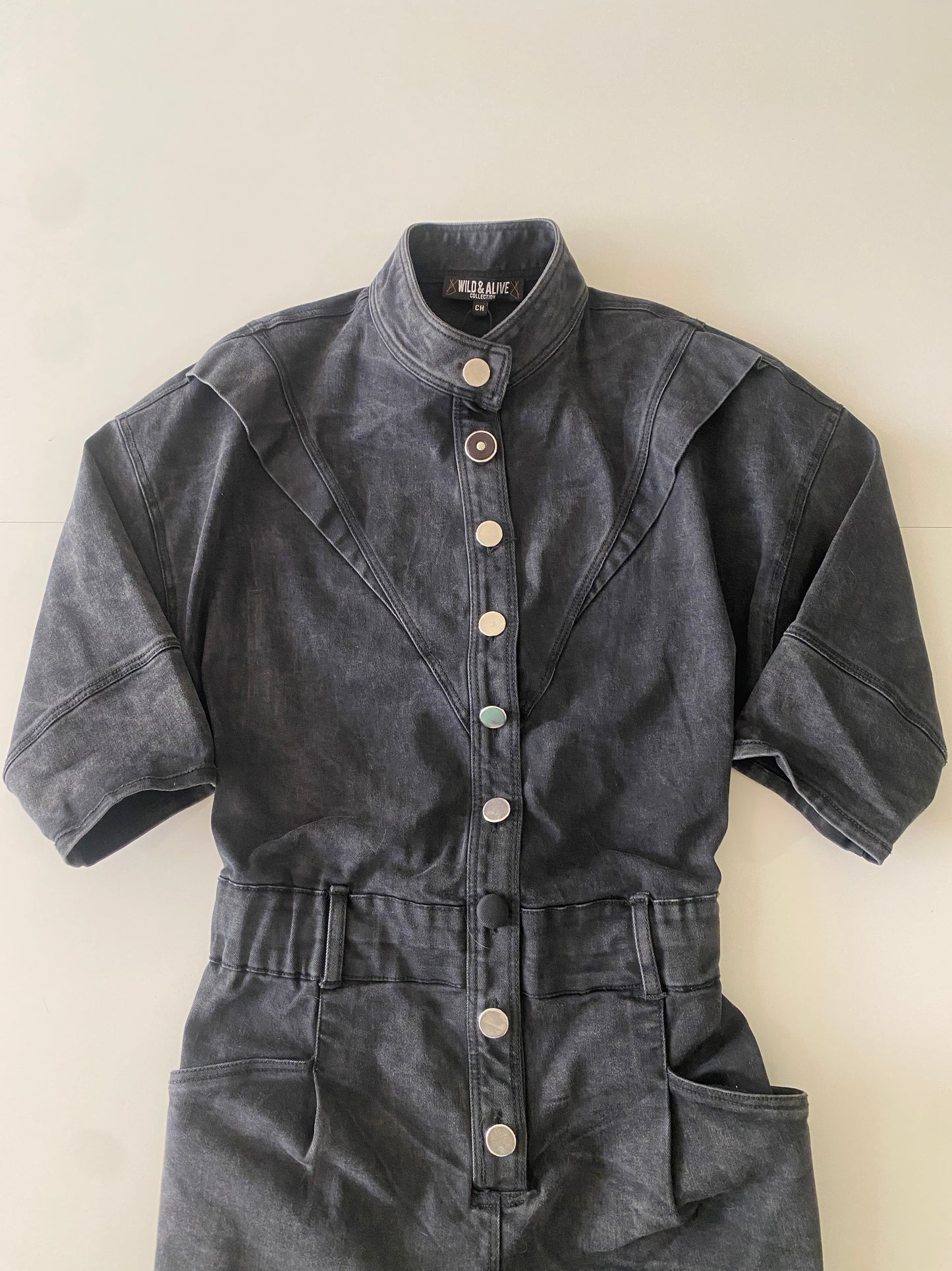 Jumper de mezclilla negro deslavado, Talla S, Mujer