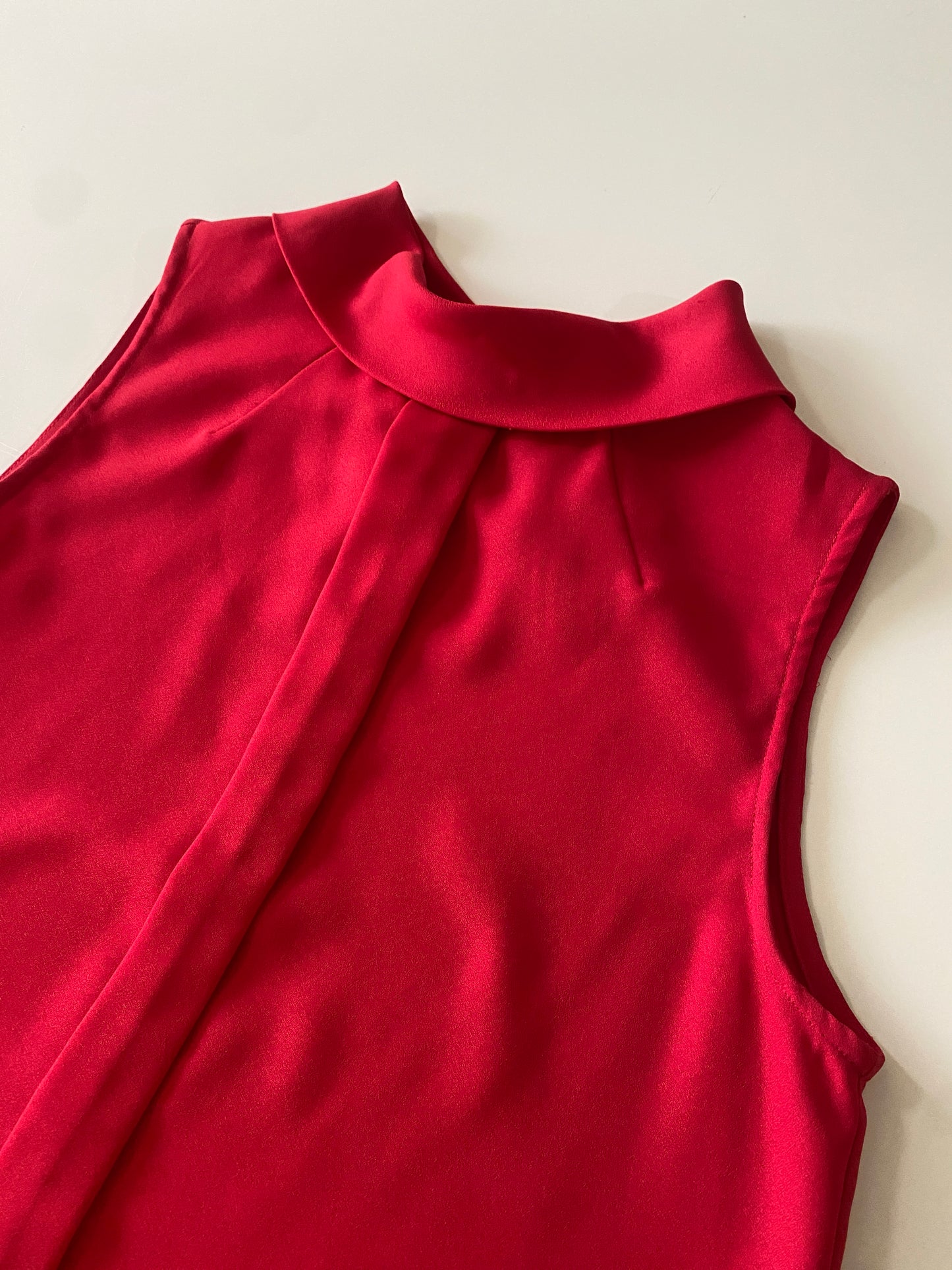 Blusa sin mangas roja, Talla M, Mujer