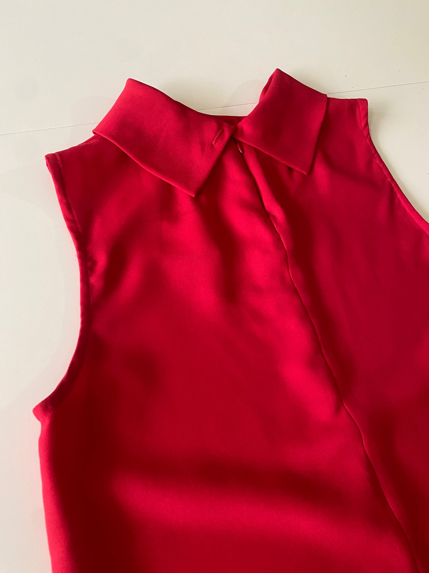 Blusa sin mangas roja, Talla M, Mujer