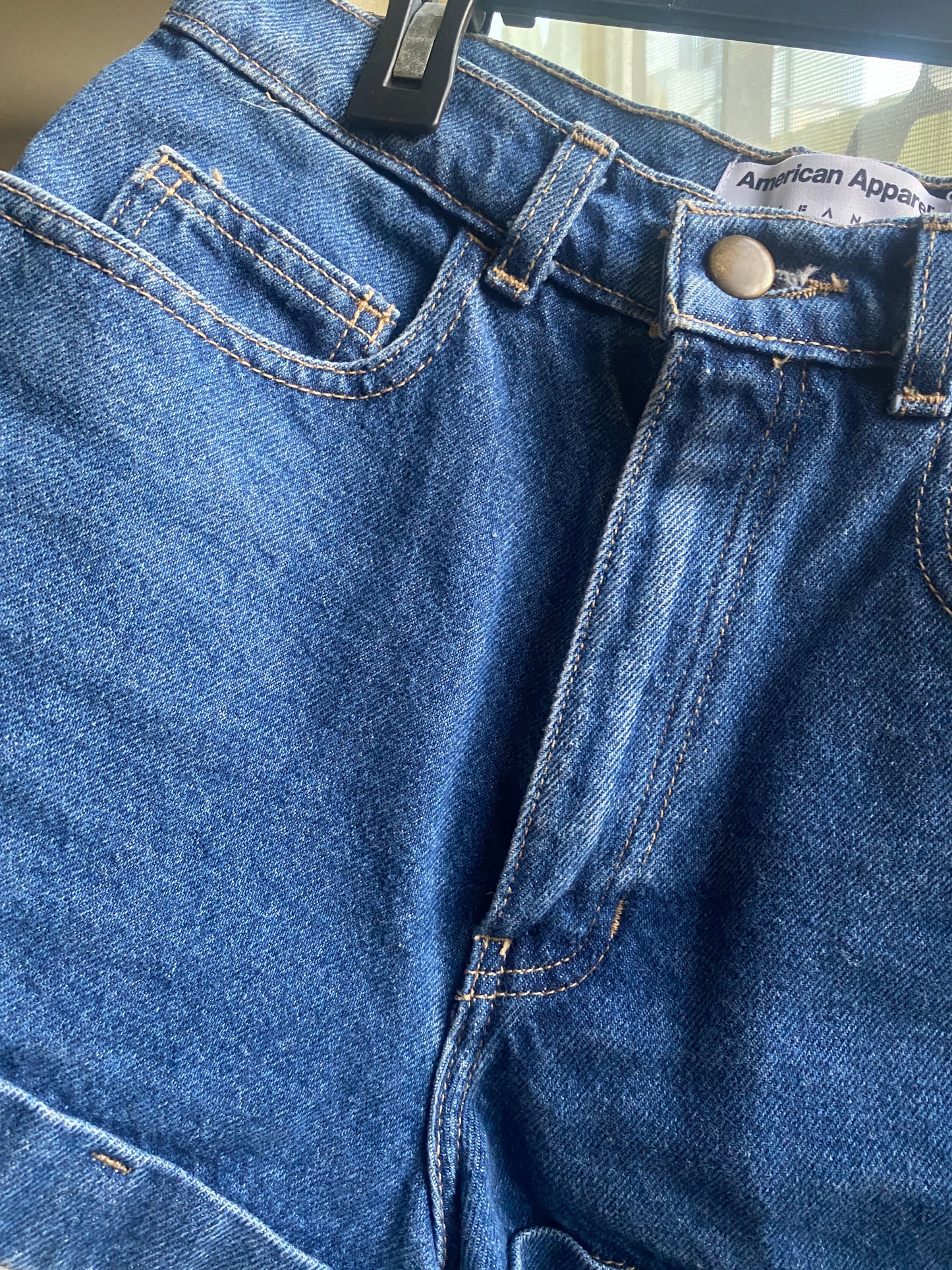 Shorts Mezclilla, American Apparel, talla 26