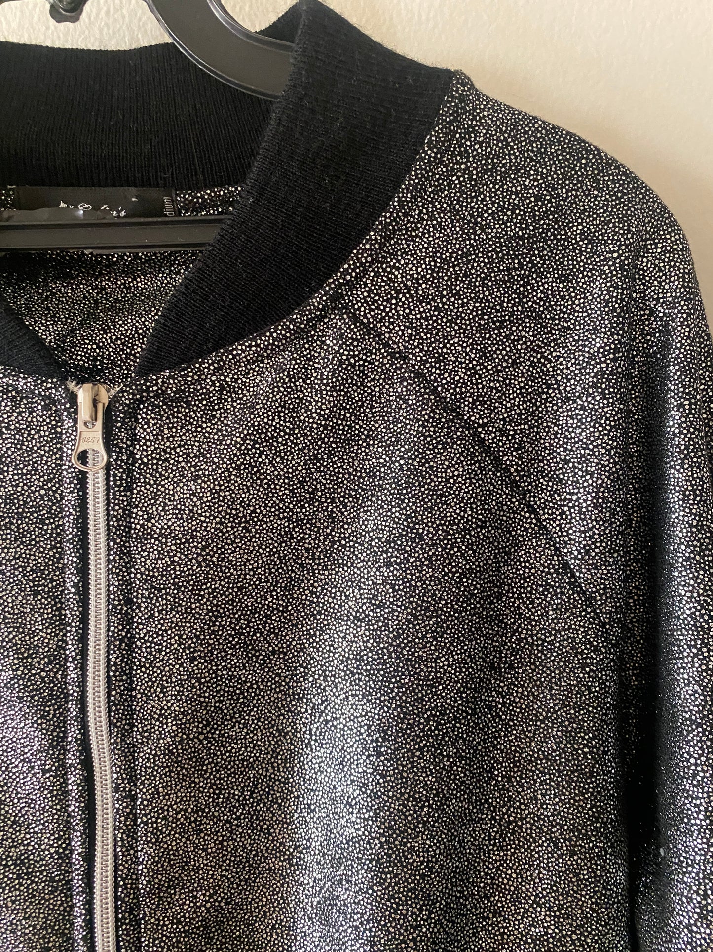 Chaqueta ligera plateada, Talla M