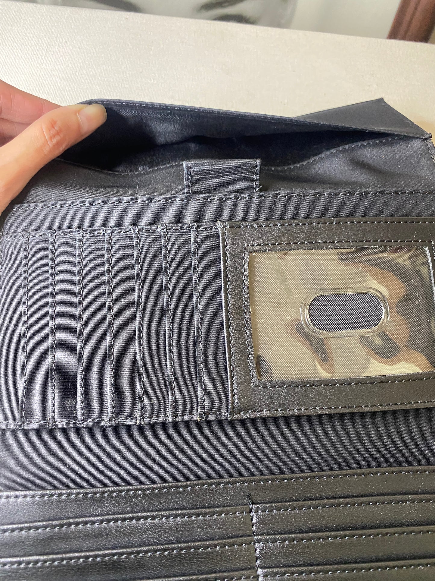 Cartera negra