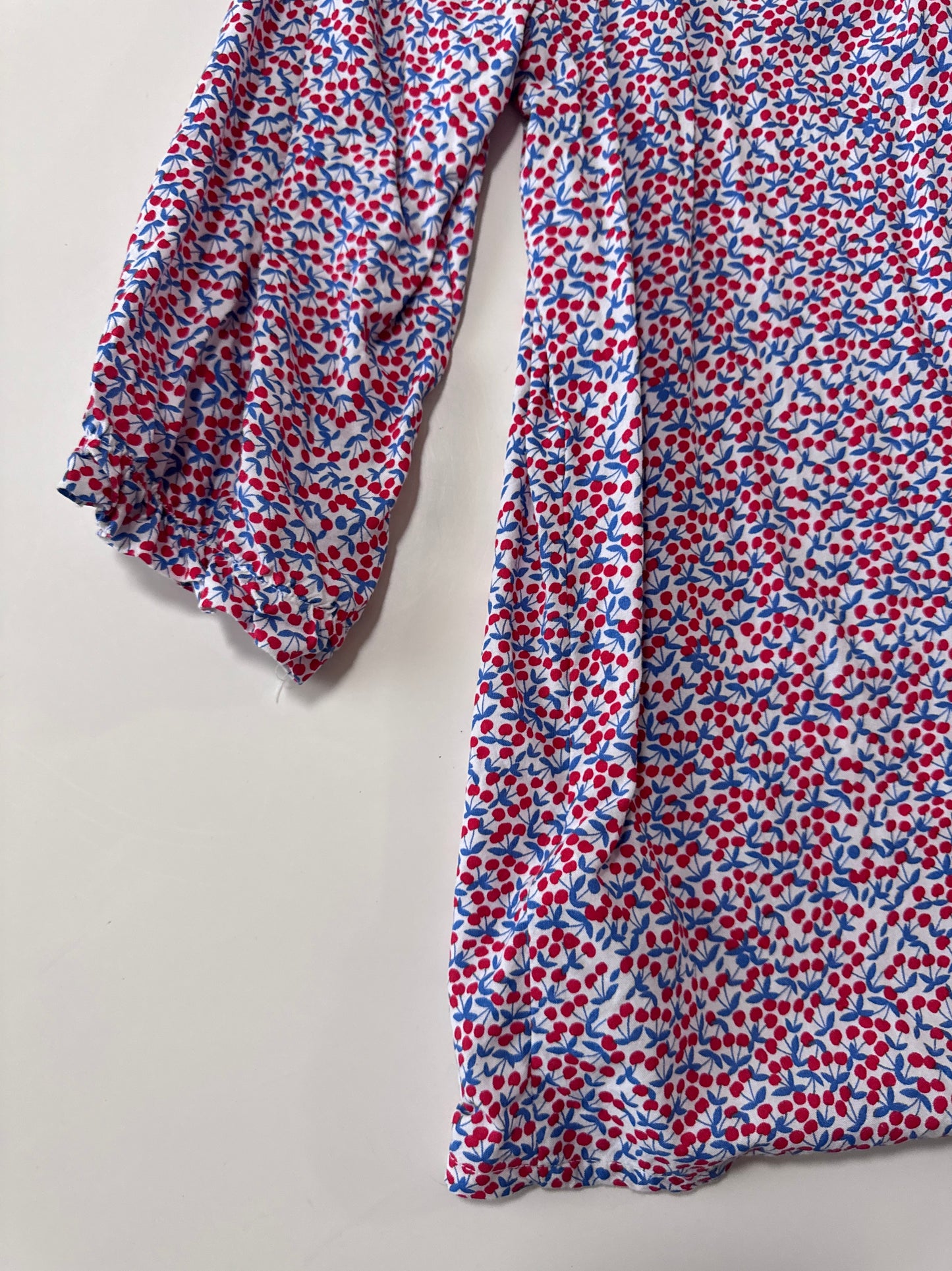 Blusa estampada de cerezas, Talla S, Mujer, Weekend