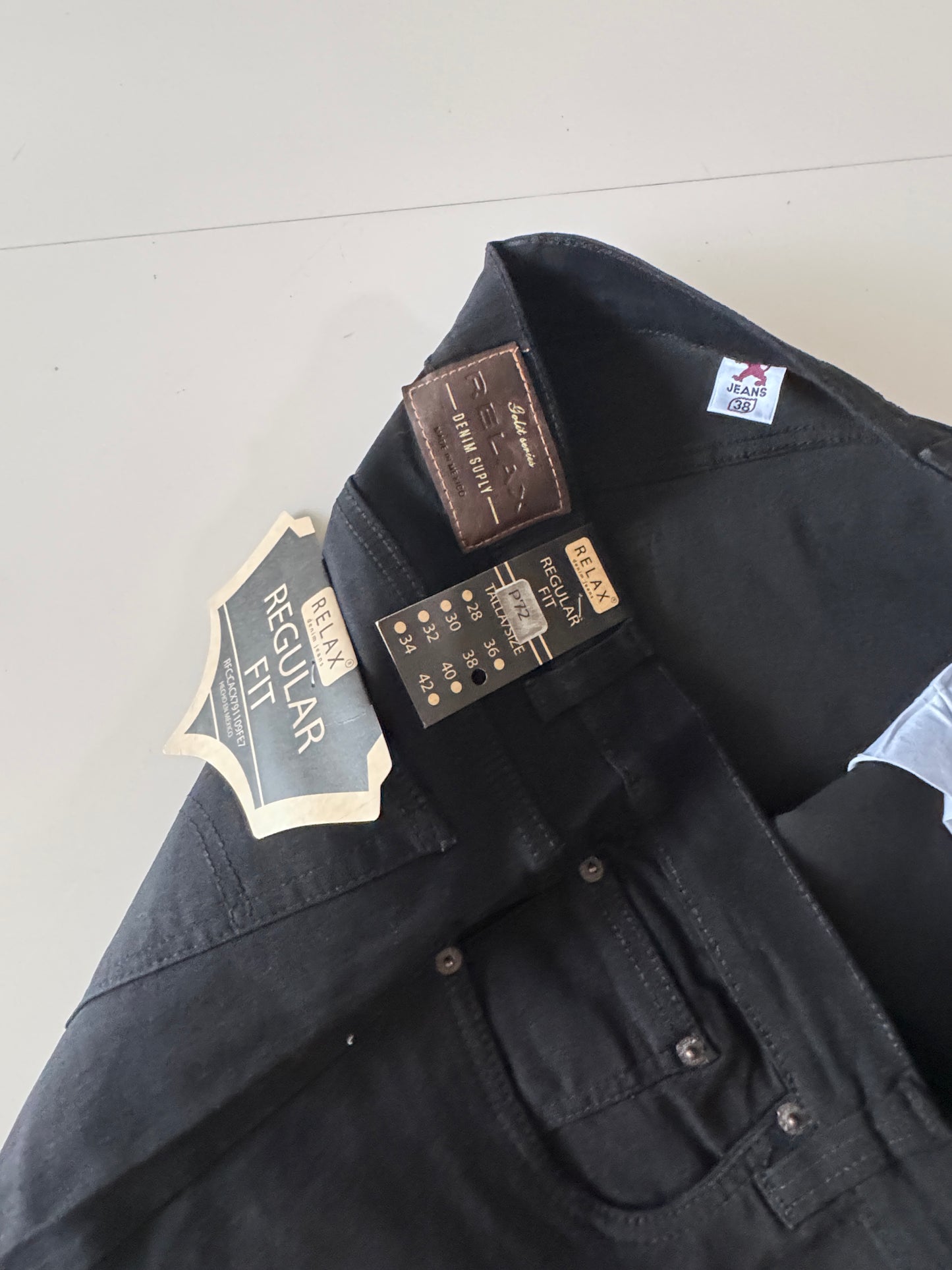 Jeans vaqueros negros, Talla 38, Hombre, Relax
