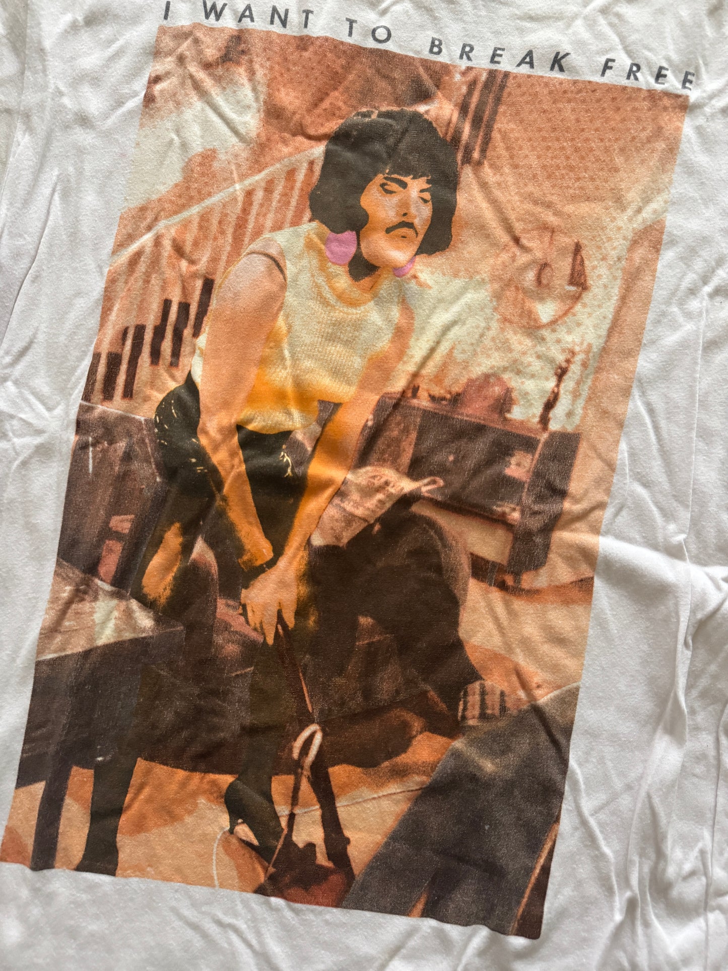 Playera "I want to break free", Talla XS, Hombre, C&A