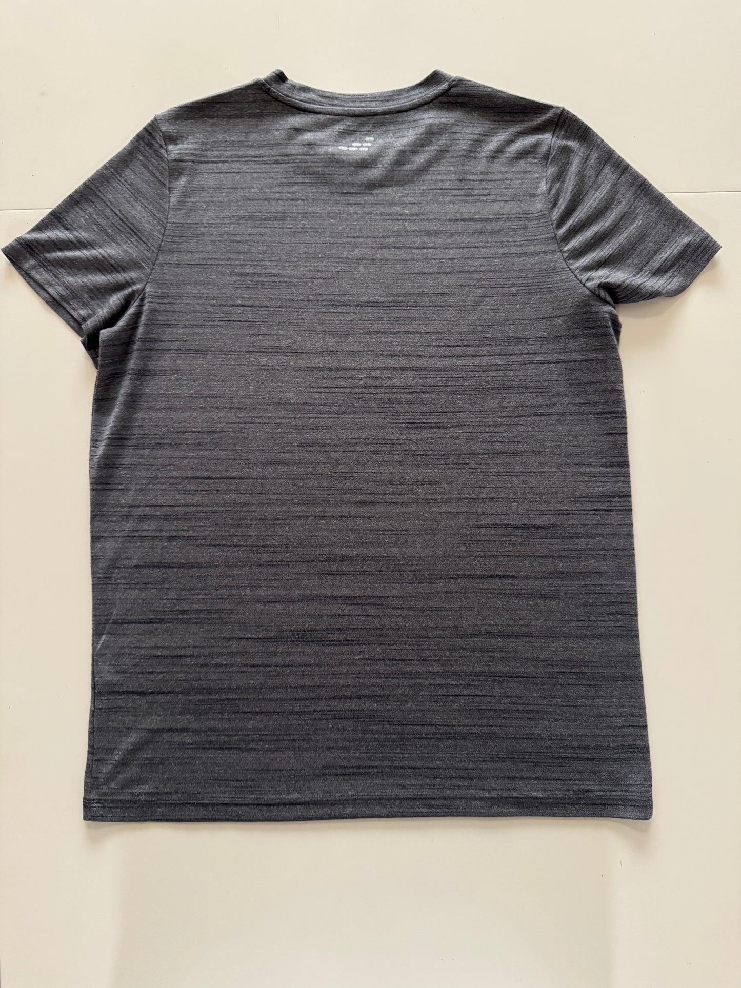 Playera deportiva gris, Talla S hombre, XL teen, Bcg