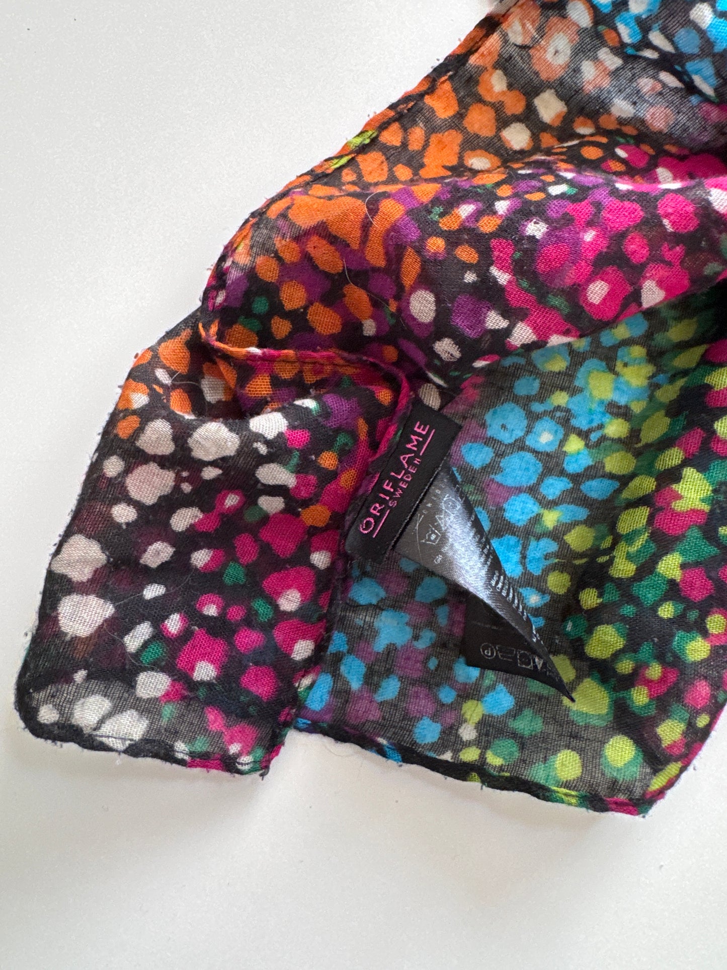 Foulard de manchas colores