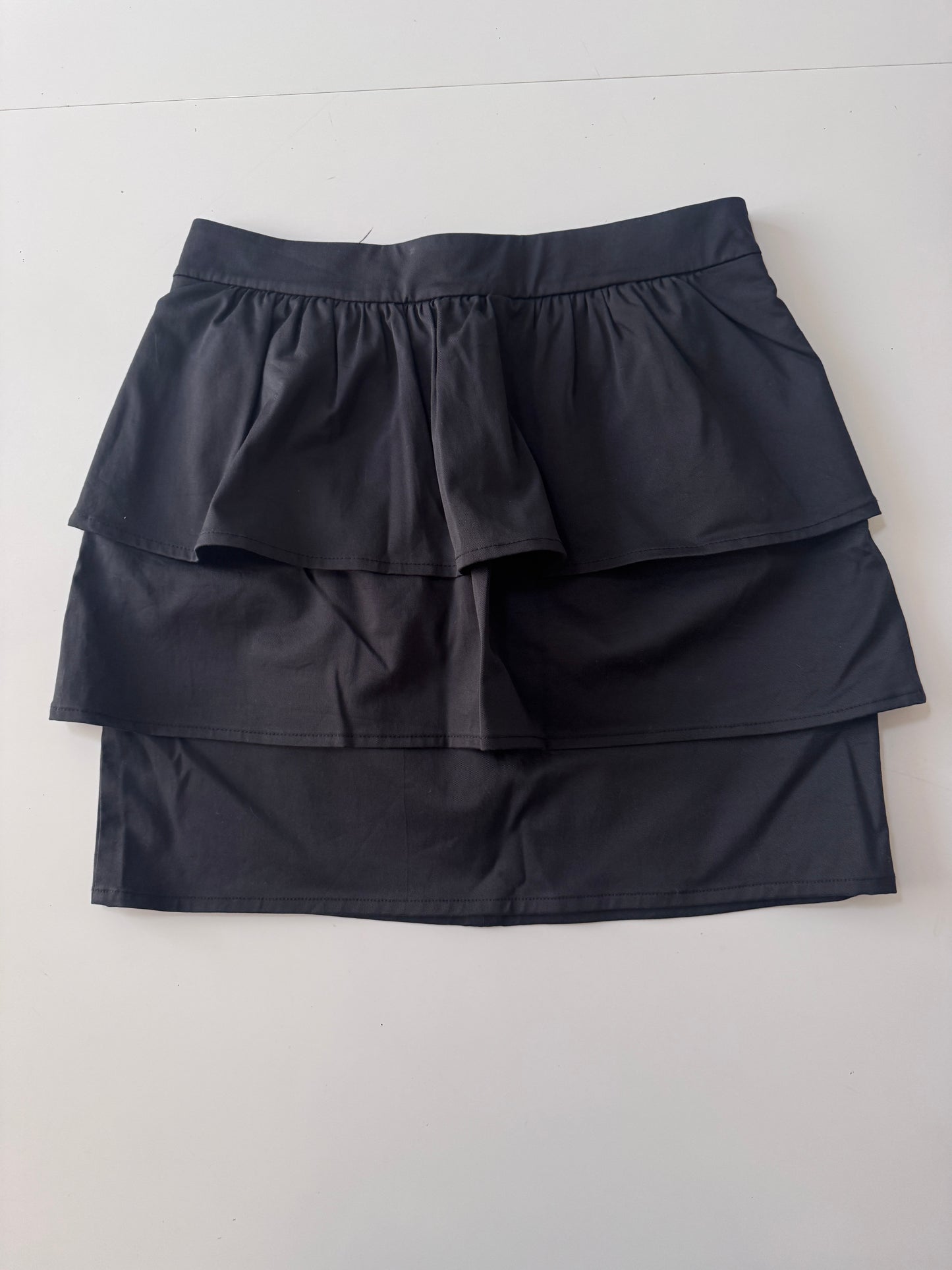 Falda negra con peplum, Talla 8 Usa, 38 Eur, Mujer, H&M
