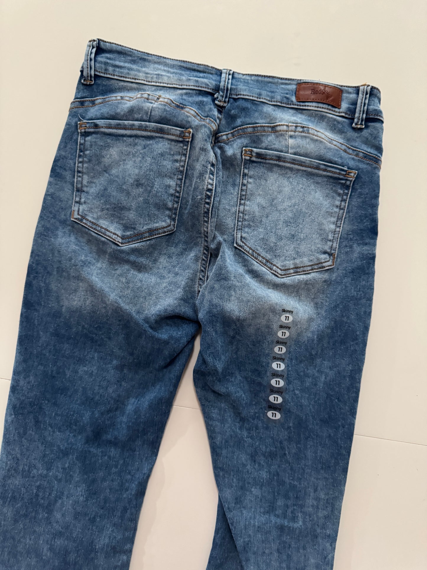 Jeans distress, Talla 11, Mujer, Redsky