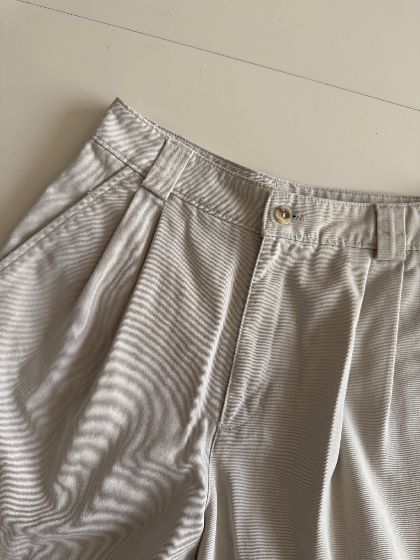 Shorts beige con pinzas, Talla 6, S/M, Mujer, Savane Sportwear