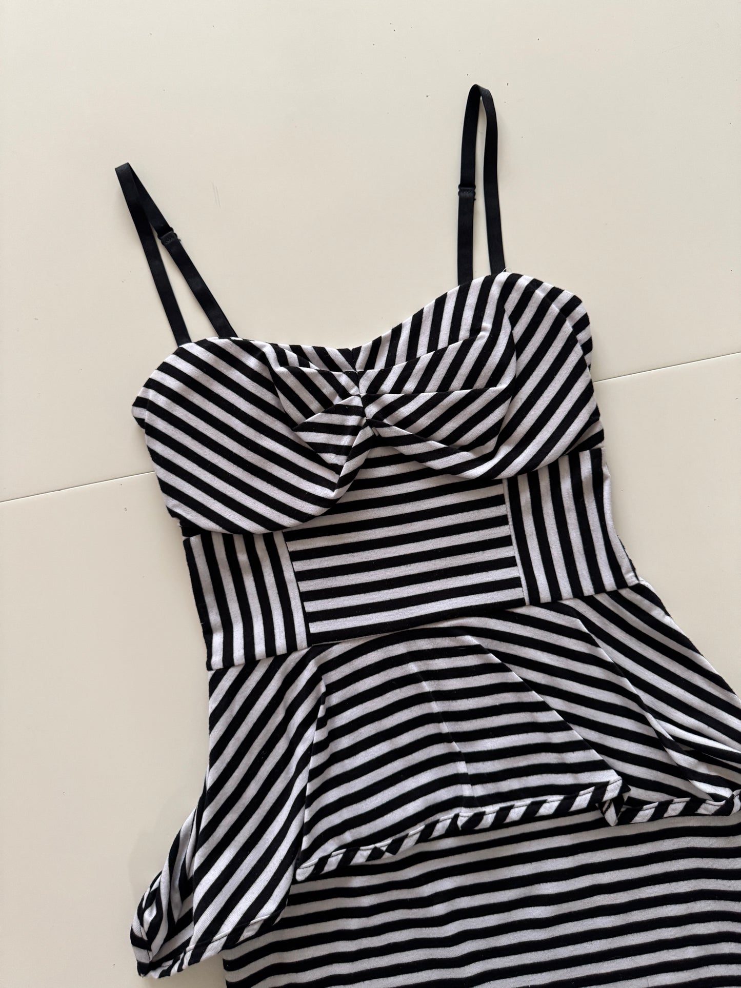 Vestido pepplum, Talla Xs, Mujer