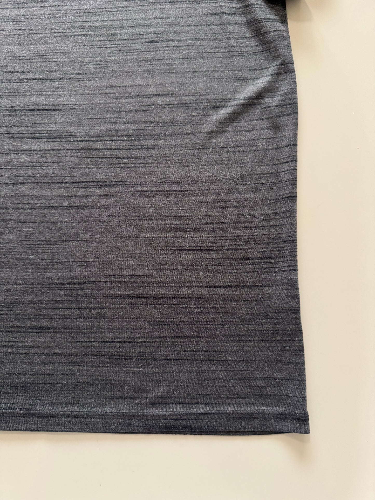Playera deportiva gris, Talla S hombre, XL teen, Bcg