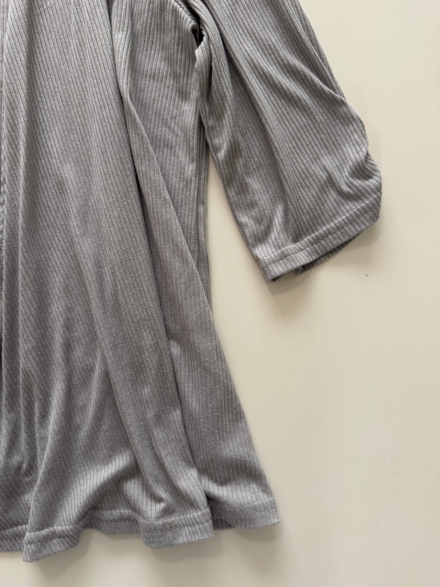 Blusa combinada gris, Talla 36, M/L, Mujer, Lorell