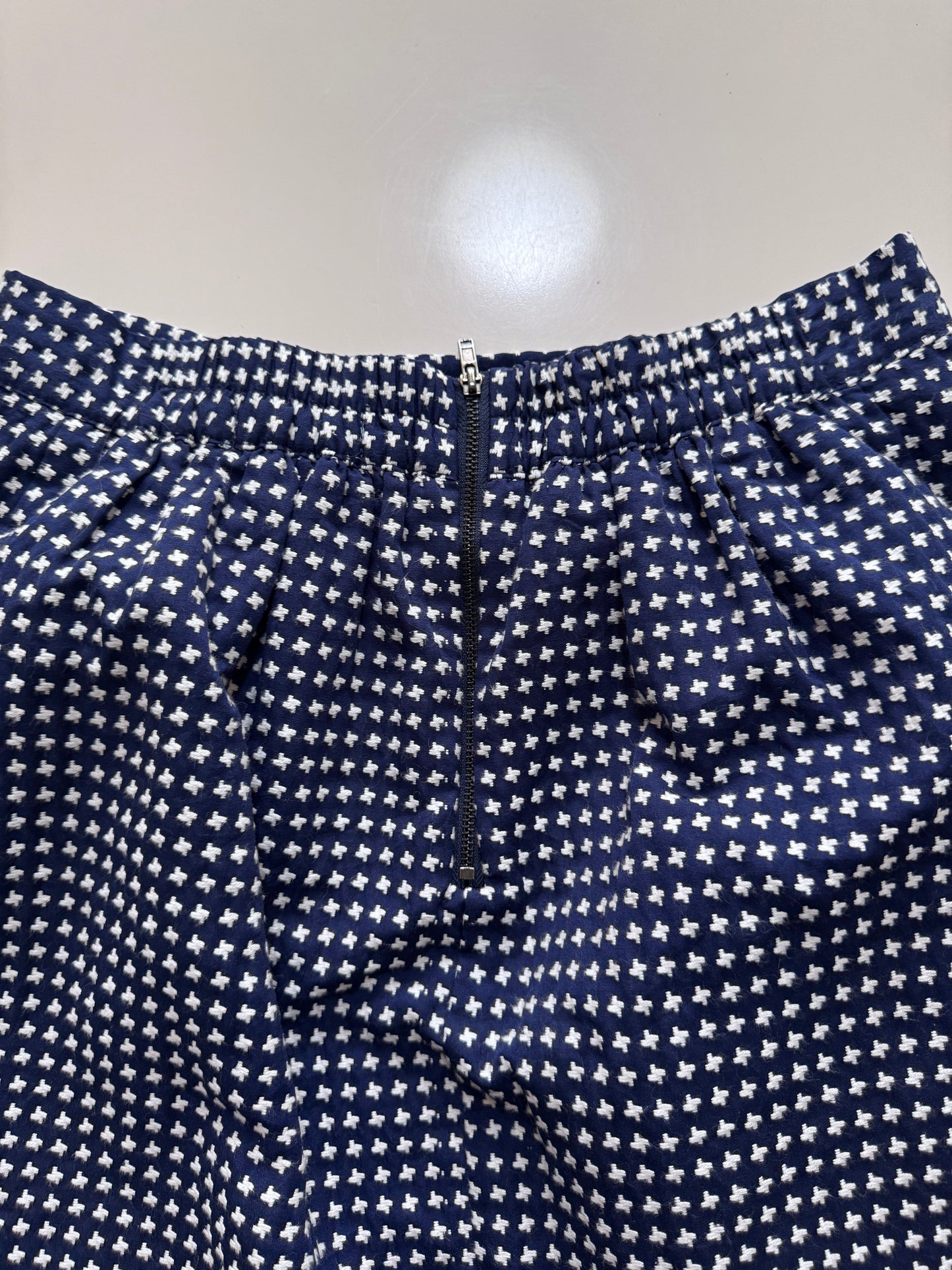 Falda azul marino, Talla M, Mujer